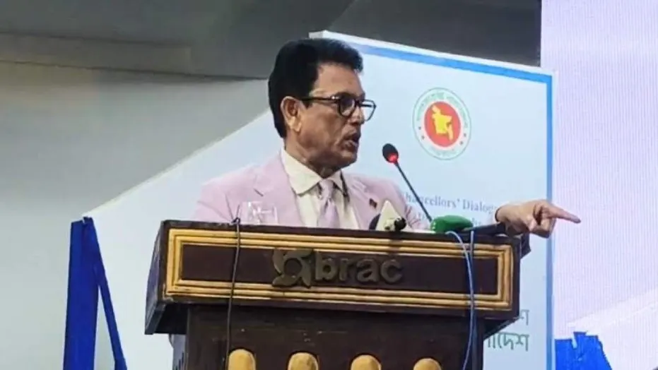 বেসরকারি বিশ্ববিদ্যালয়ে পিএইচডি চালু নিয়ে ইউজিসিকে নীতিমালা করতে বললেন শিক্ষামন্ত্রী